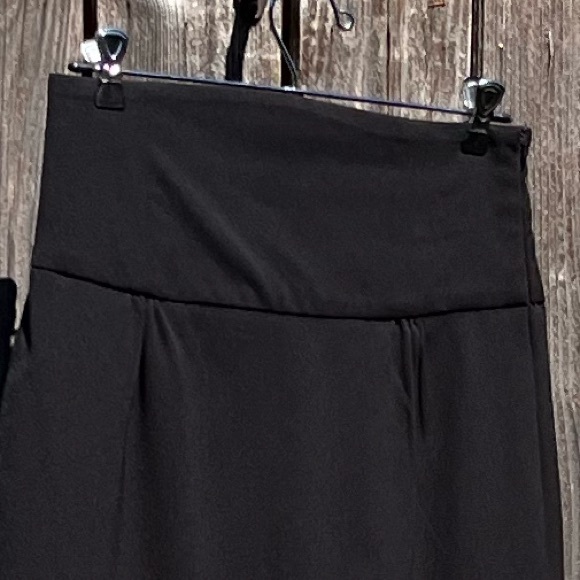 Grace Elements black pencil skirt size 6 - Picture 3 of 16